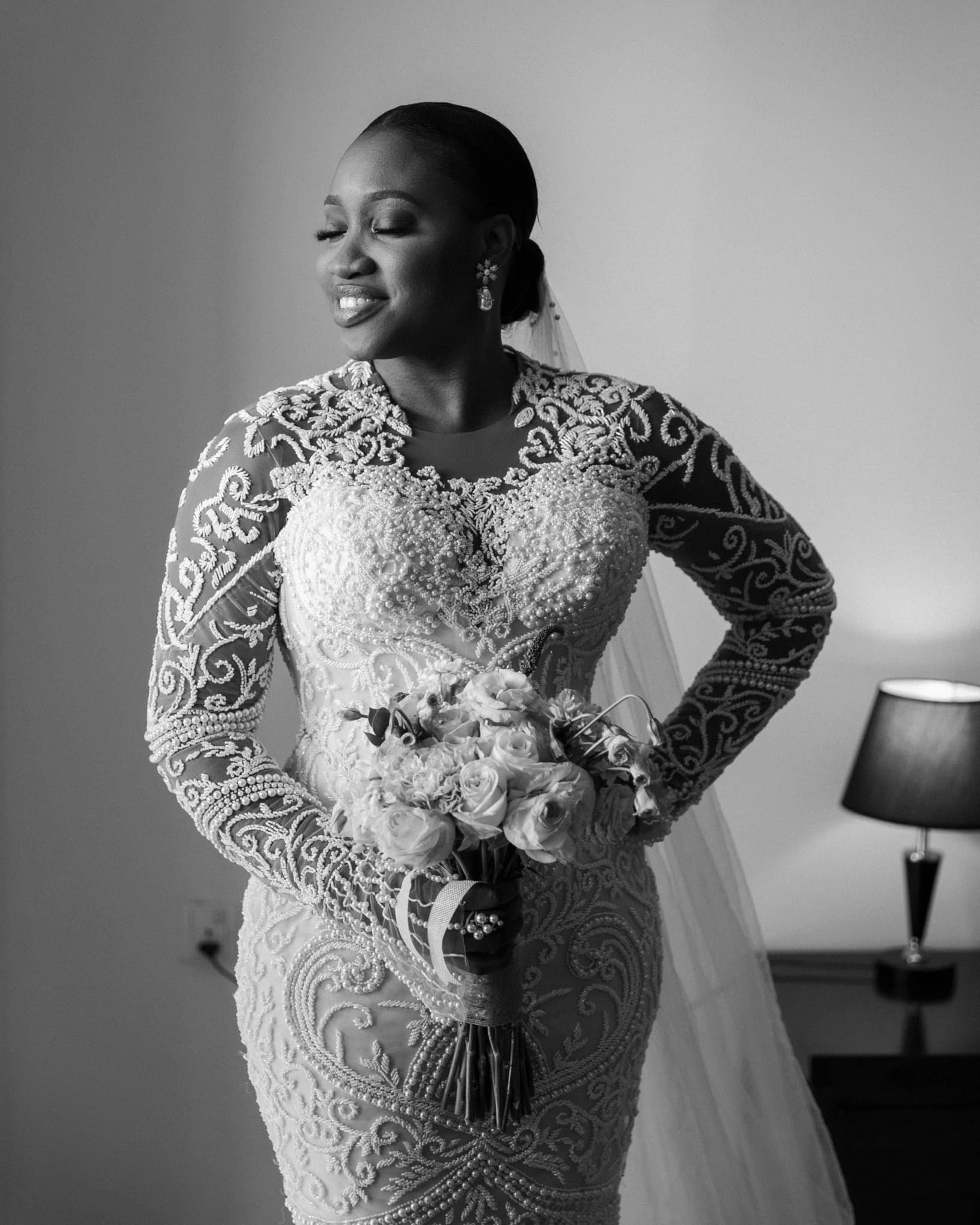 Flowing elegant wedding dress